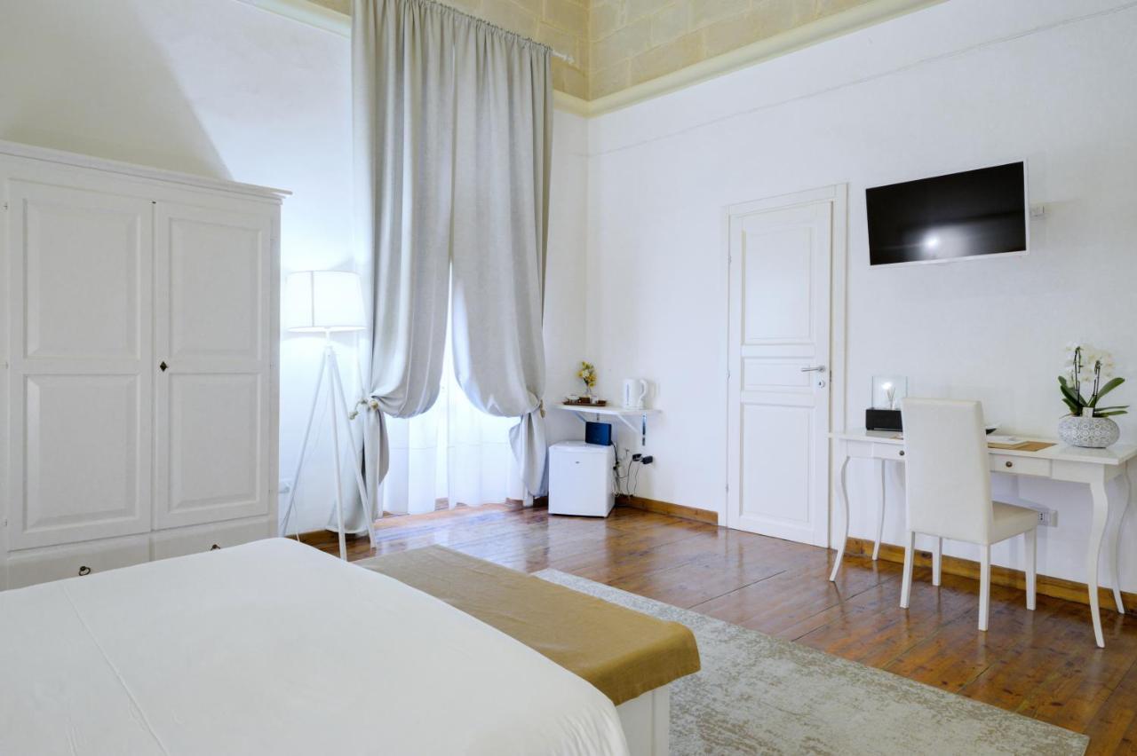 Ada & Bed & Breakfast