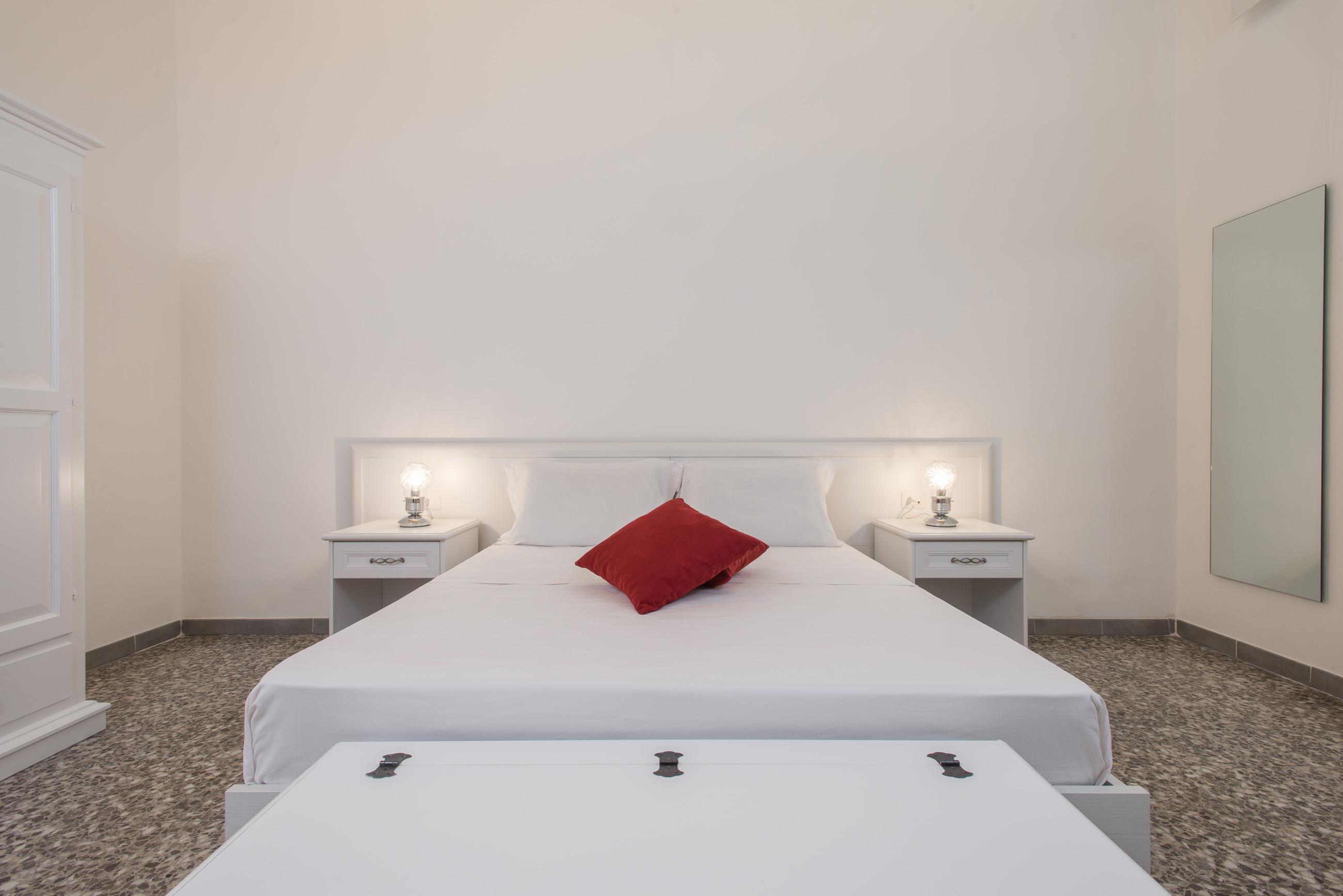 Ada & 2* Lecce