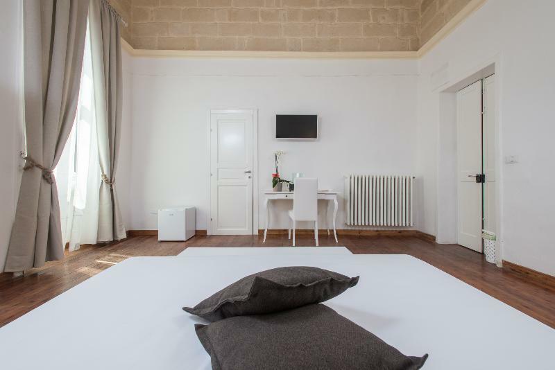 Couette-café Ada & 2*